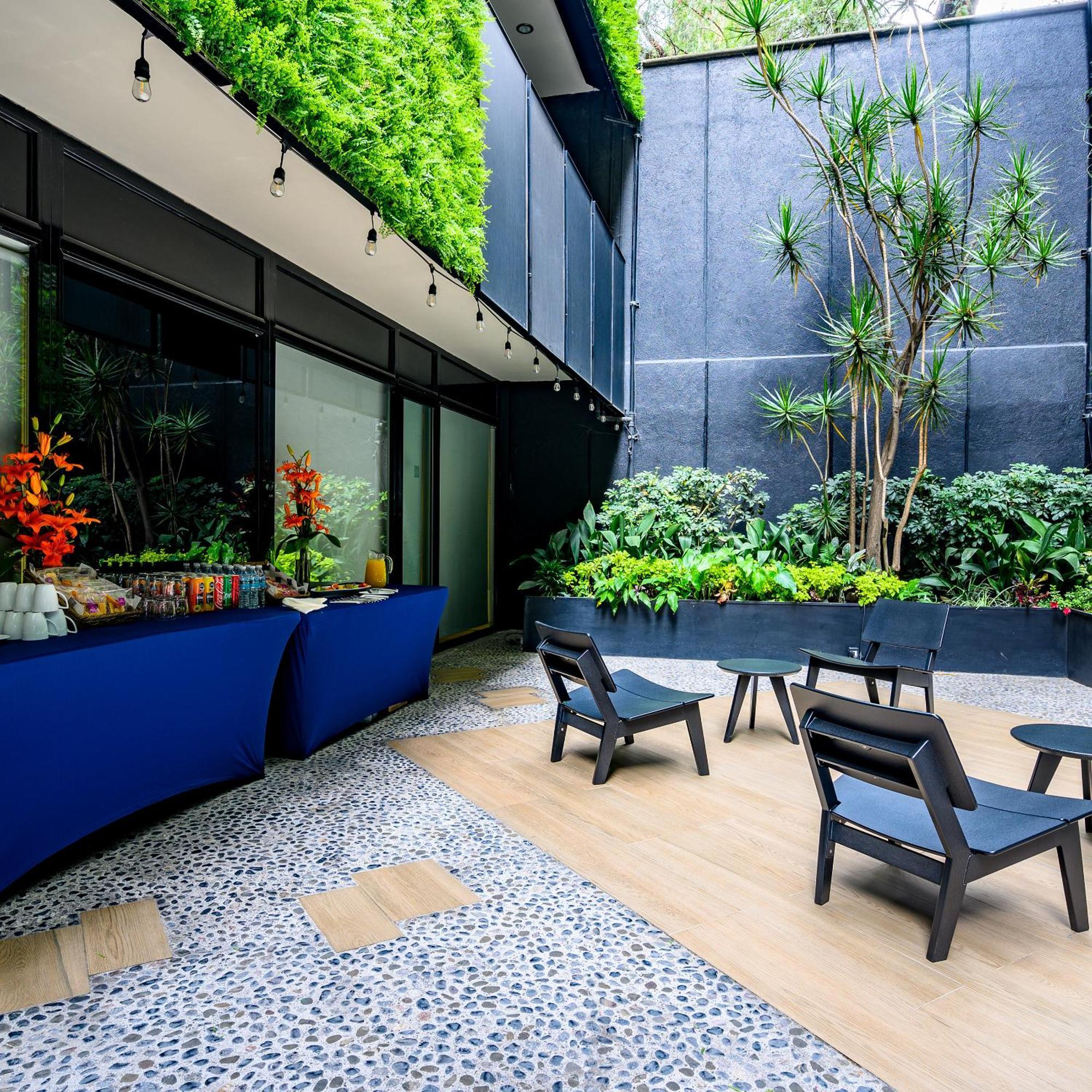 Las Suites Campos Eliseos Kota Meksiko Bagian luar foto